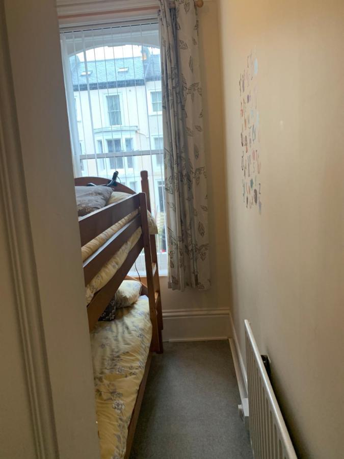 Wentworth Guesthouse วิทบี ภายนอก รูปภาพ